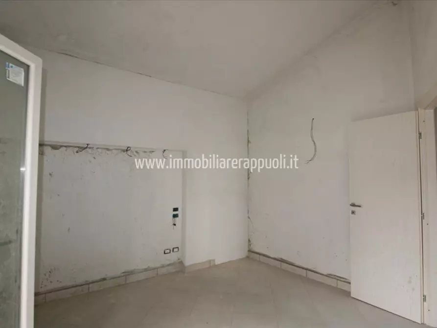 Immagine 16 di Casa indipendente in vendita  a Lucignano