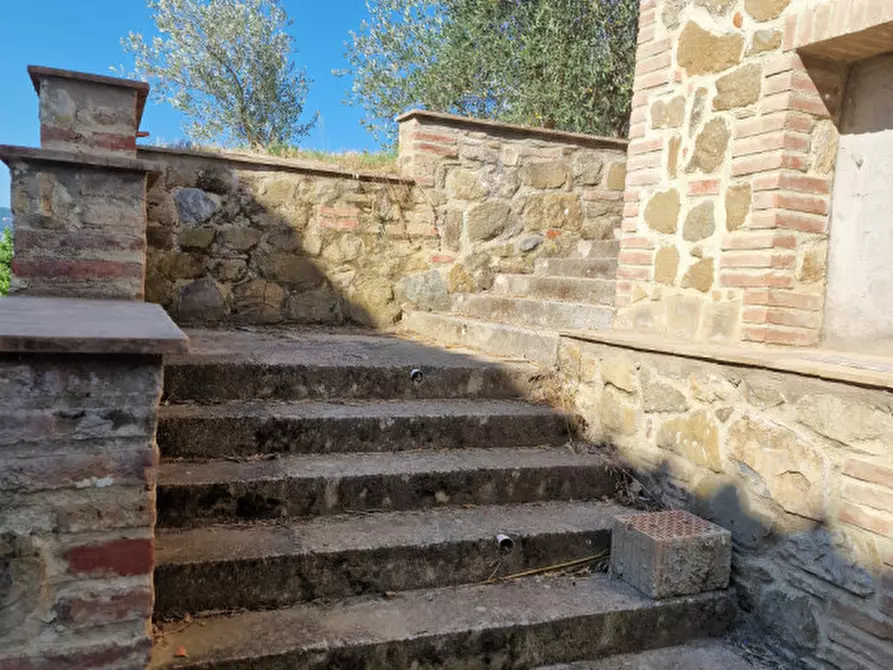 Immagine 30 di Casa indipendente in vendita  a Lucignano