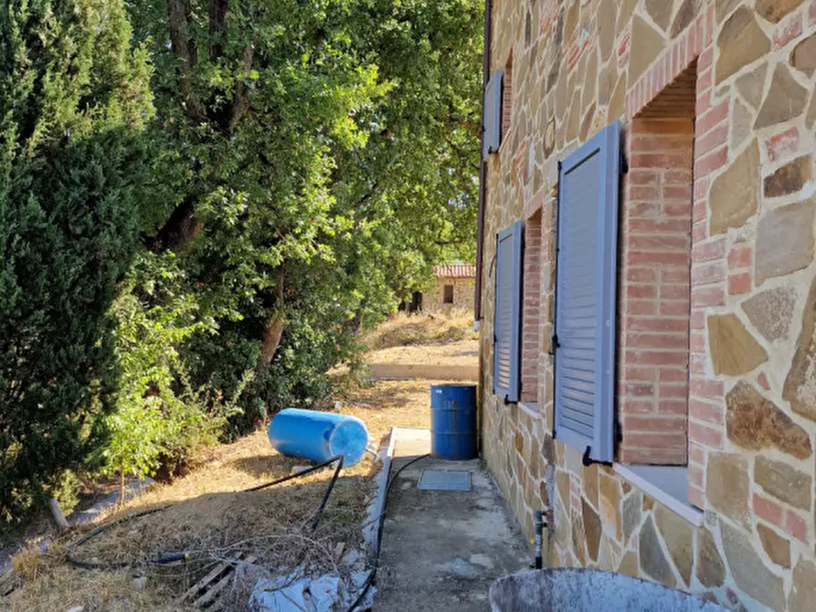 Immagine 33 di Casa indipendente in vendita  a Lucignano