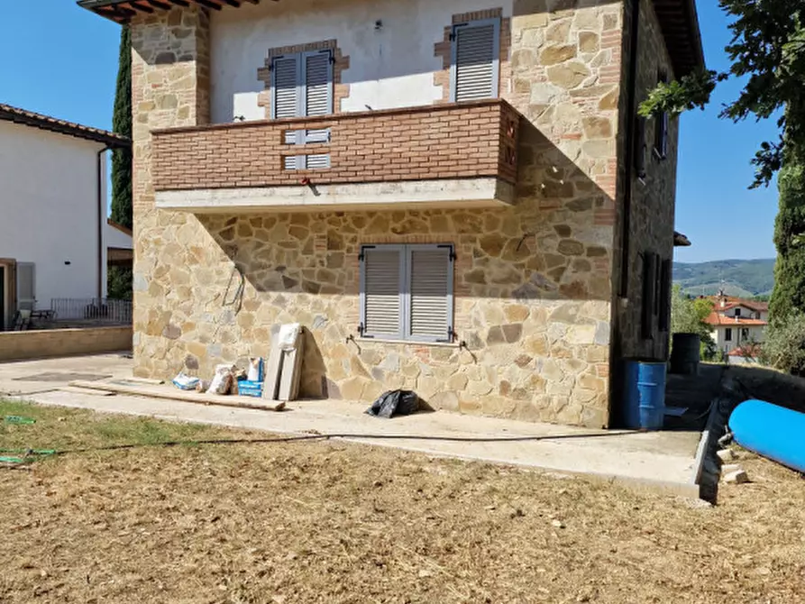 Immagine 34 di Casa indipendente in vendita  a Lucignano