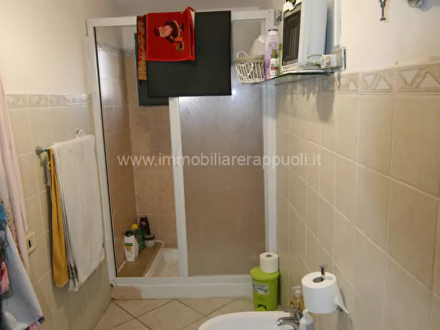 Immagine 5 di Casa indipendente in vendita  a Sinalunga