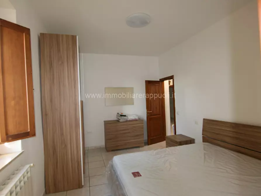 Immagine 7 di Appartamento in vendita  a Sinalunga