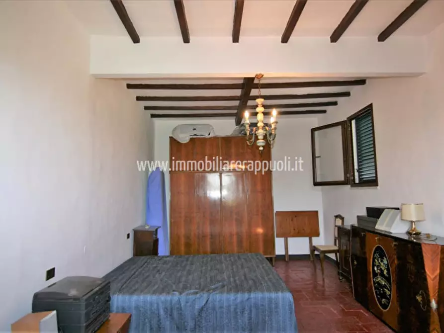 Immagine 18 di Rustico / casale in vendita  a Sinalunga