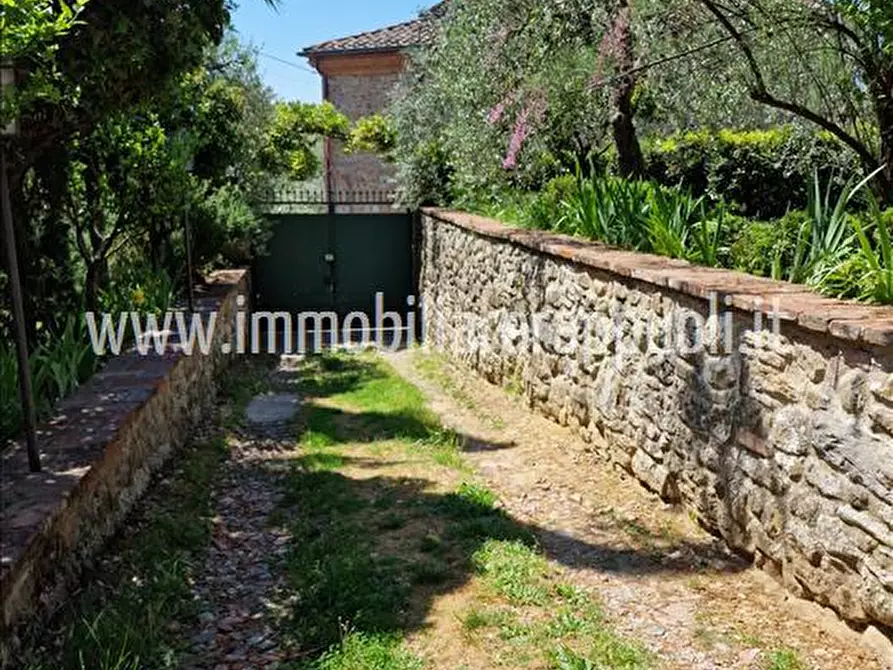 Immagine 2 di Rustico / casale in vendita  a Sinalunga