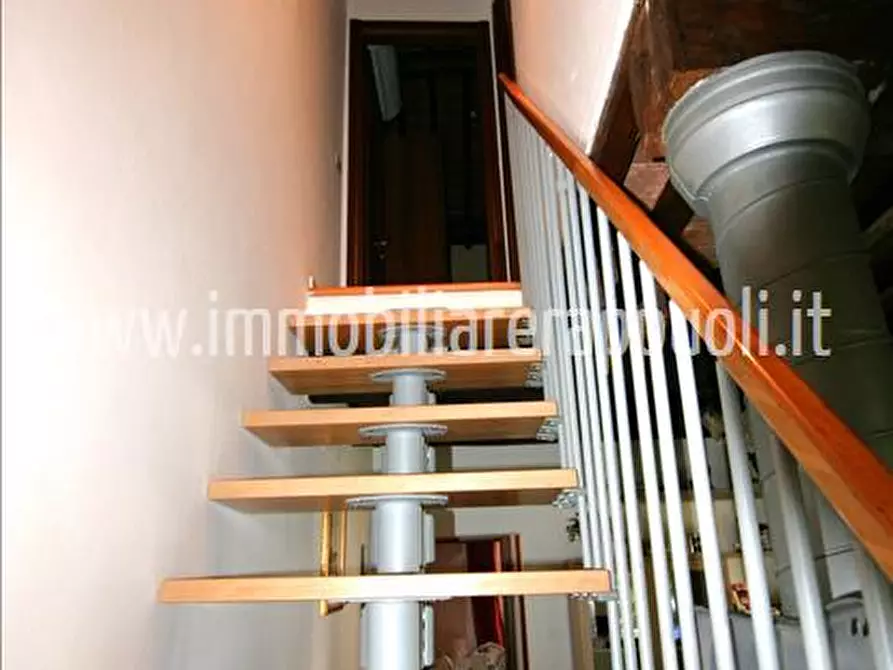 Immagine 12 di Villetta a schiera in vendita  a Sinalunga