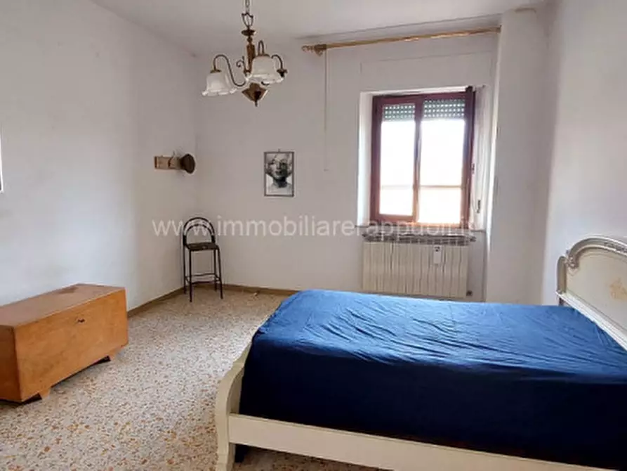 Immagine 20 di Rustico / casale in vendita  a Lucignano