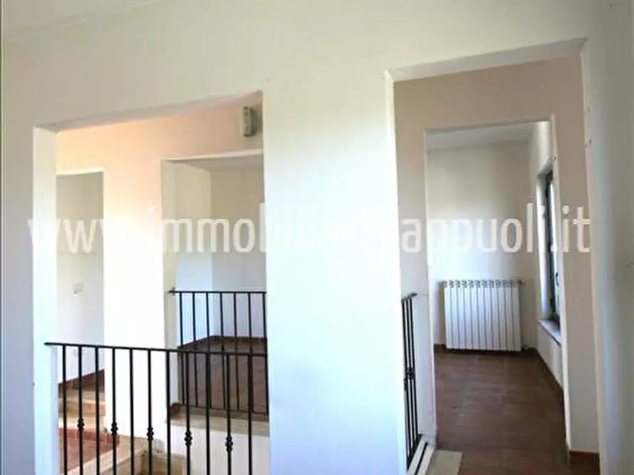 Immagine 20 di Casa indipendente in vendita  a Sinalunga