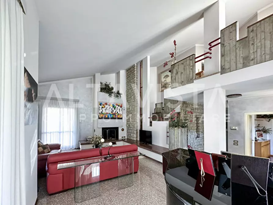 Immagine 7 di Villa in vendita  in Via Zadei a Rezzato