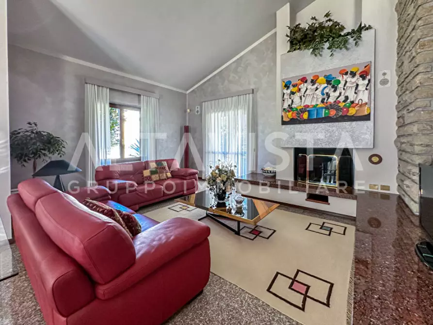 Immagine 11 di Villa in vendita  in Via Zadei a Rezzato