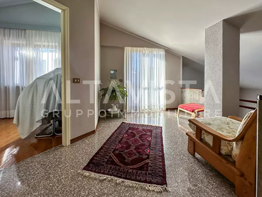 Immagine 24 di Villa in vendita  in Via Zadei a Rezzato