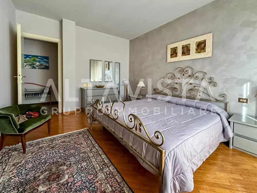 Immagine 28 di Villa in vendita  in Via Zadei a Rezzato