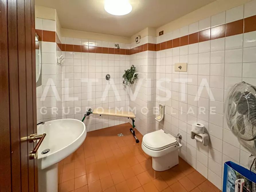 Immagine 44 di Villa in vendita  in Via Zadei a Rezzato