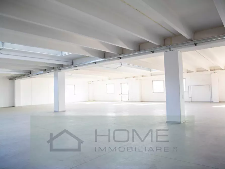 Immagine 9 di Laboratorio in vendita  in Via 1 Maggio a Rovolon