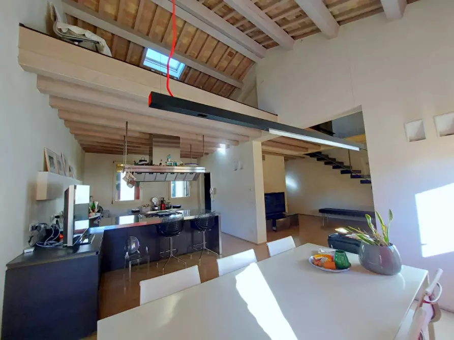 Immagine 1 di Appartamento in vendita  in VIA CALFURA a Padova