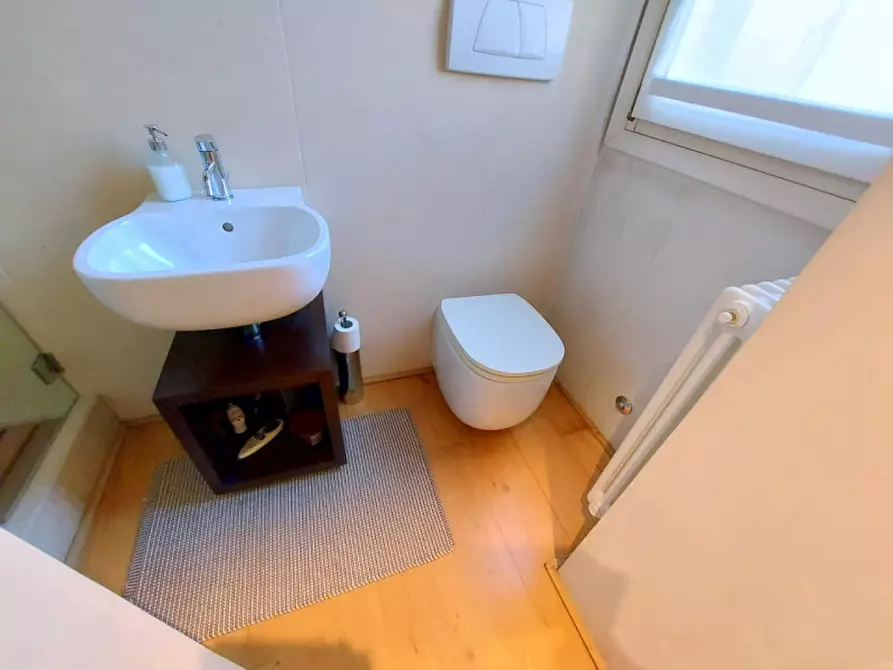 Immagine 18 di Appartamento in vendita  in VIA CALFURA a Padova