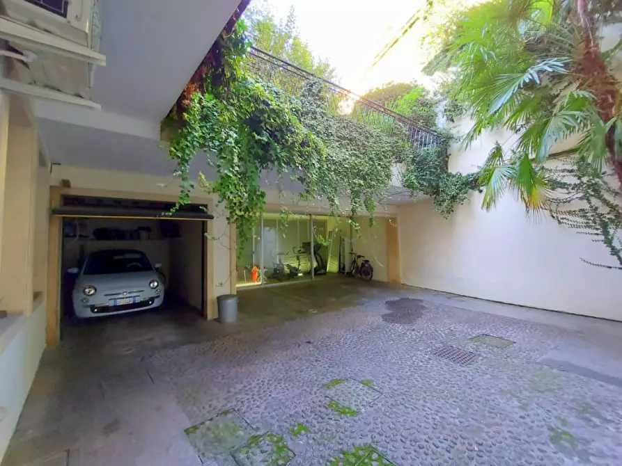 Immagine 30 di Appartamento in vendita  in VIA CALFURA a Padova