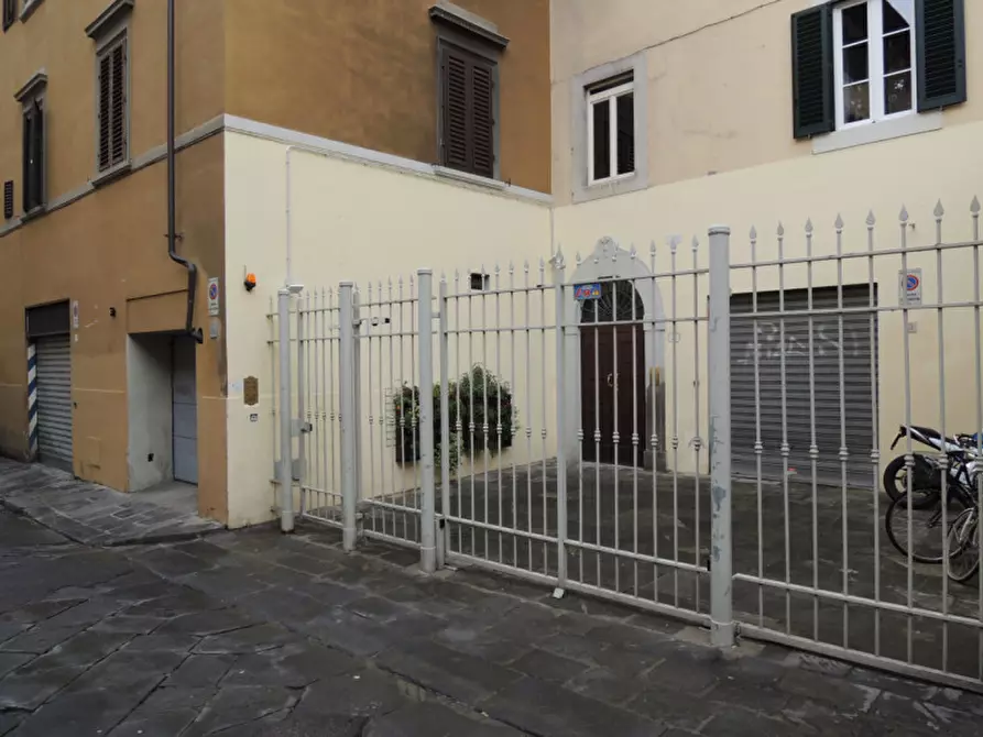 Immagine 1 di Garage in affitto  in Via delle Badesse a Firenze