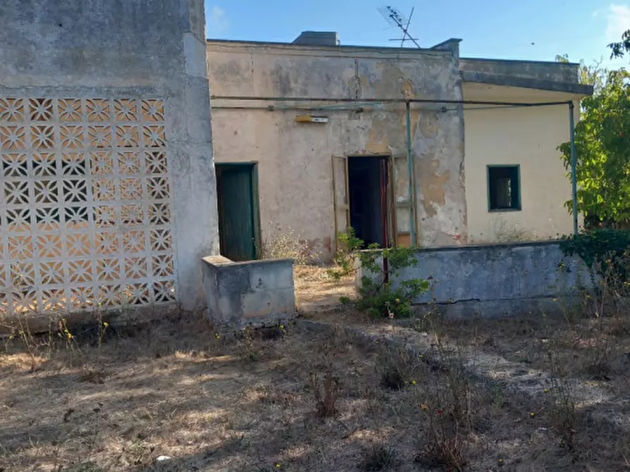 Immagine 1 di Villa in vendita  in C.da Vallegna a Ostuni