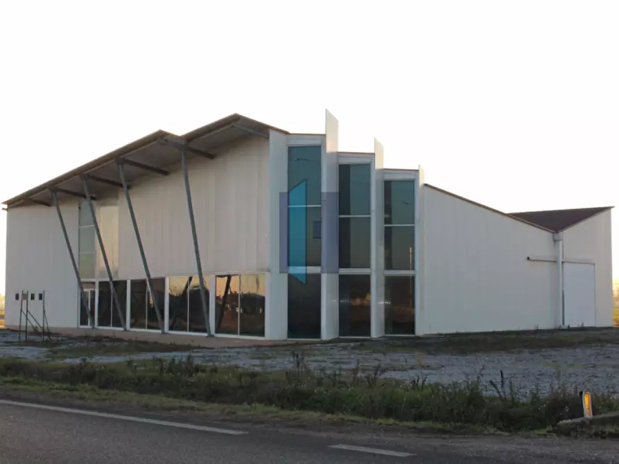 Immagine 4 di Capannone industriale in vendita  in VIA BREDAZZANE a Montichiari