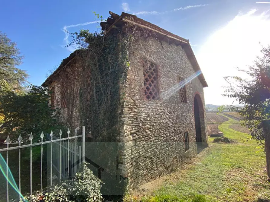 Immagine 5 di Rustico / casale in vendita  in Via Valli a Rovolon