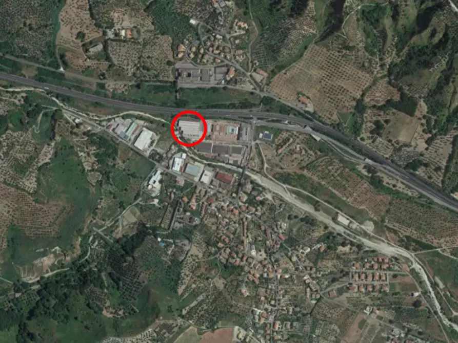 Immagine 1 di Capannone industriale in vendita  in località Sarrottino, N. snc a Tiriolo