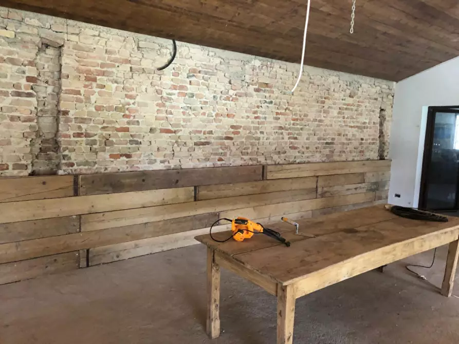 Immagine 3 di Rustico / casale in vendita  a Piazzola Sul Brenta