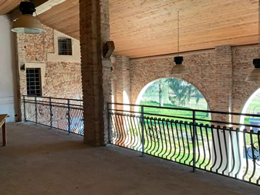 Immagine 10 di Rustico / casale in vendita  a Piazzola Sul Brenta
