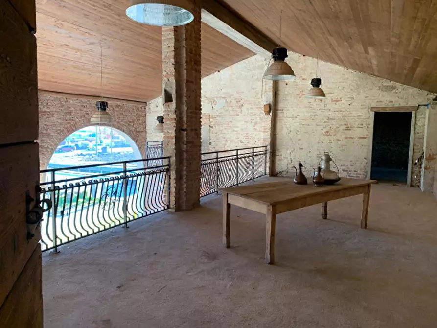 Immagine 18 di Rustico / casale in vendita  a Piazzola Sul Brenta
