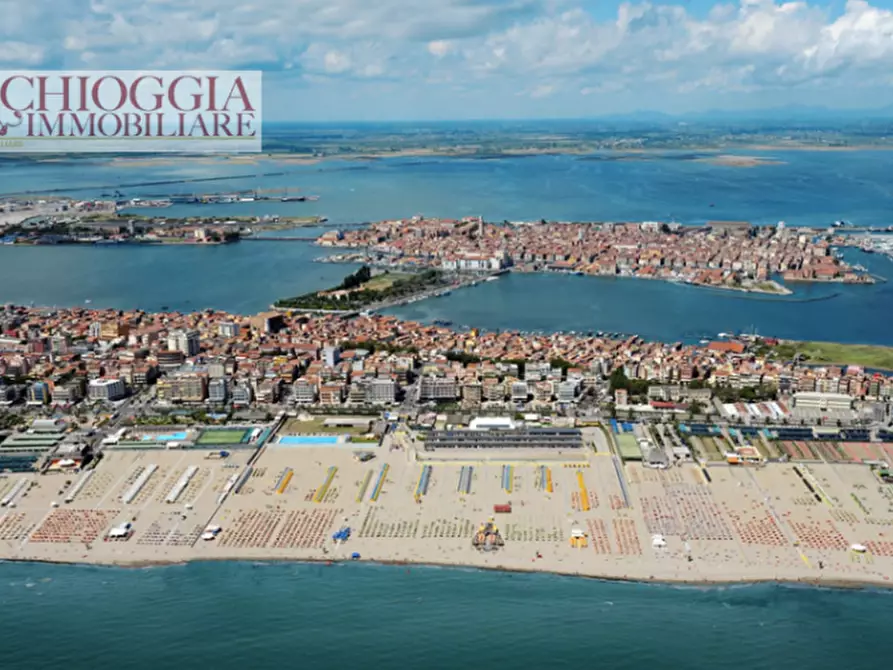 Immagine 1 di Appartamento in vendita  in Lungomare Adriatico a Chioggia