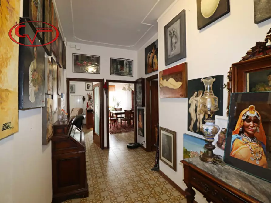 Immagine 13 di Appartamento in vendita  in Viale Diaz a Montevarchi