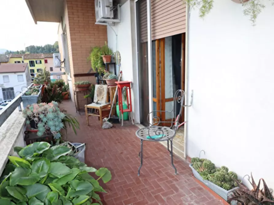 Immagine 22 di Appartamento in vendita  in Viale Diaz a Montevarchi