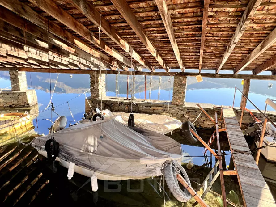 Immagine 7 di Rustico / casale in vendita  in Via Lago 48 a Nonio