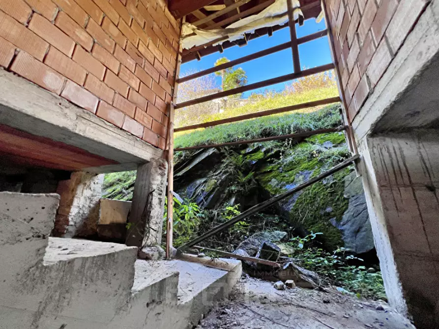 Immagine 21 di Rustico / casale in vendita  in Via Lago 48 a Nonio