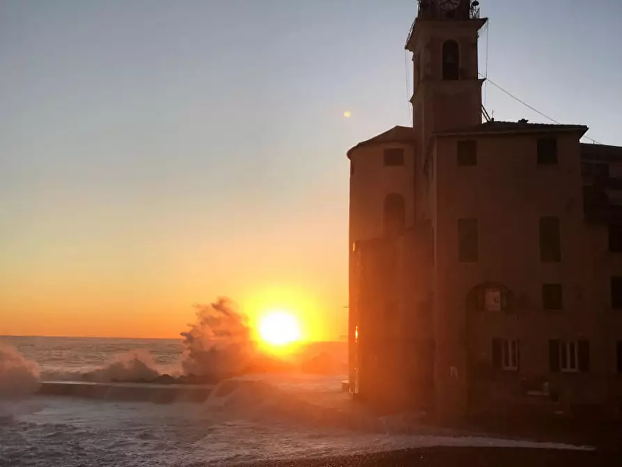 Immagine 1 di Appartamento in vendita  in Via Garibaldi a Camogli