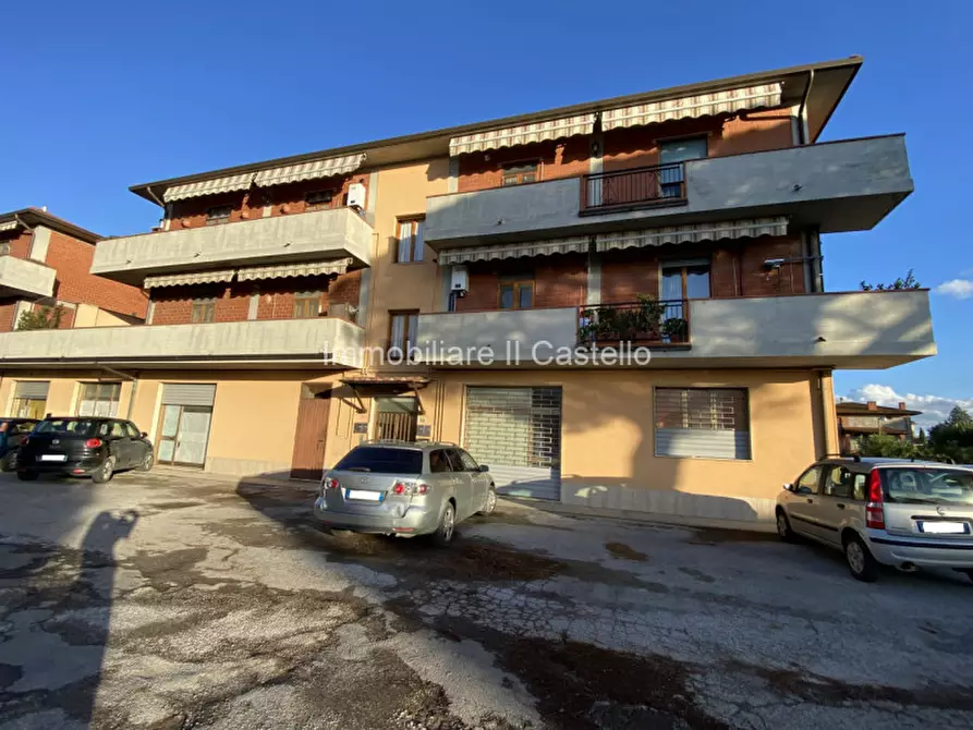 Immagine 1 di Appartamento in vendita  in via santa maria a Castiglione Del Lago