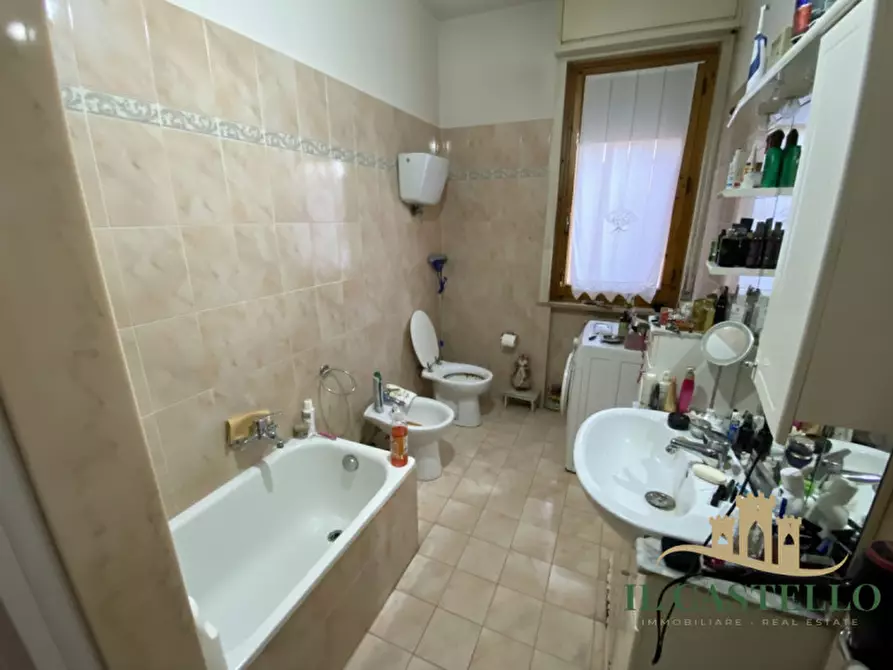 Immagine 7 di Appartamento in vendita  in via santa maria a Castiglione Del Lago