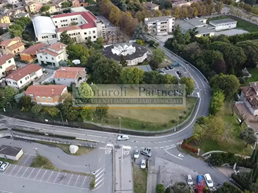 Immagine 6 di Terreno in vendita  in via maraschino a Lonato del Garda