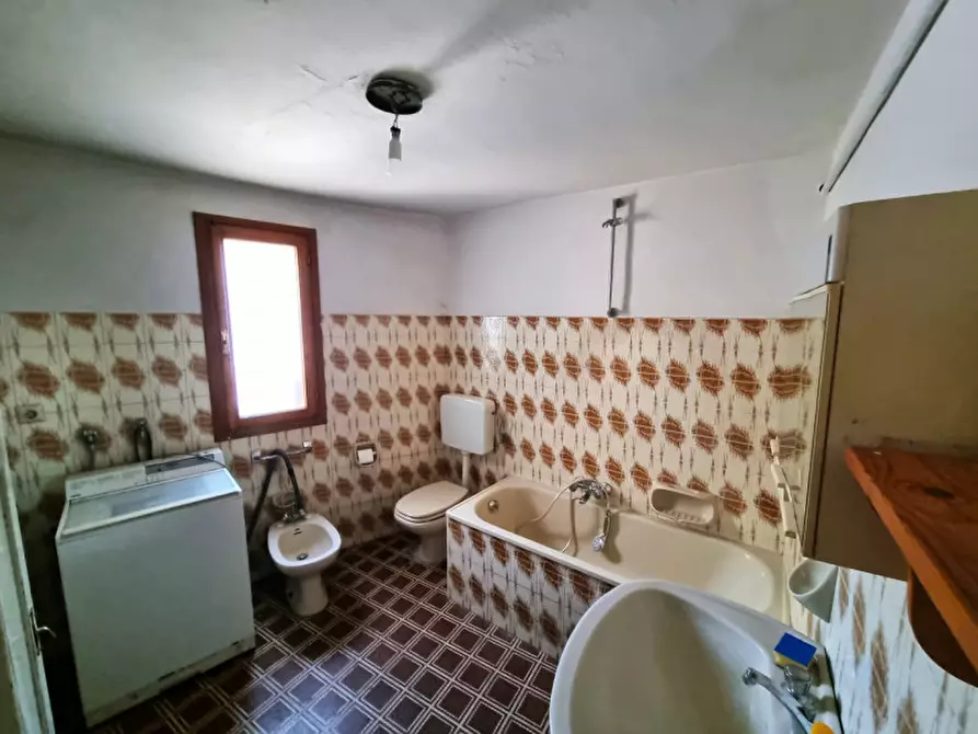 Immagine 12 di Villetta a schiera in vendita  in via stievenazzi  17 a Valdobbiadene