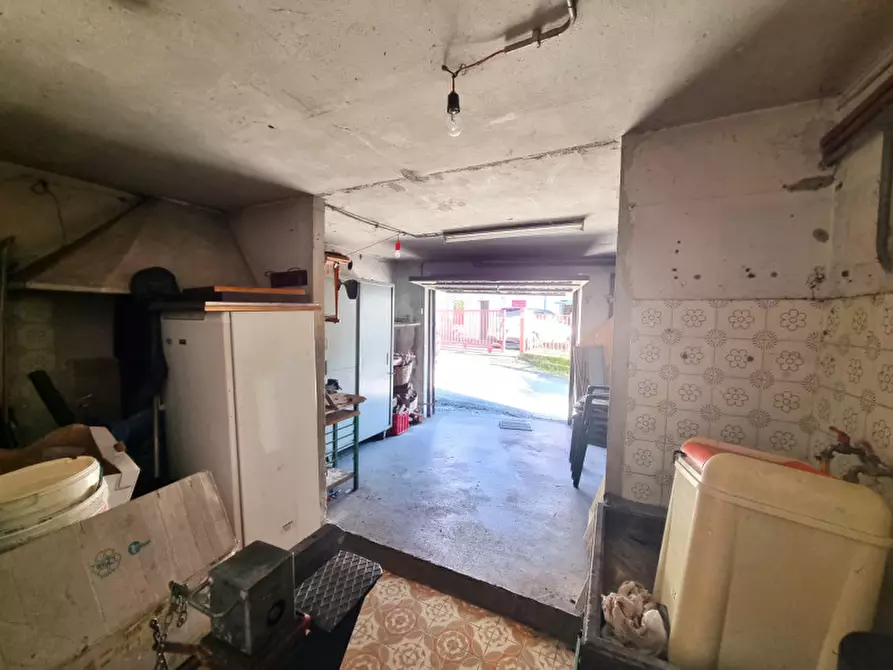 Immagine 15 di Villetta a schiera in vendita  in via stievenazzi  17 a Valdobbiadene