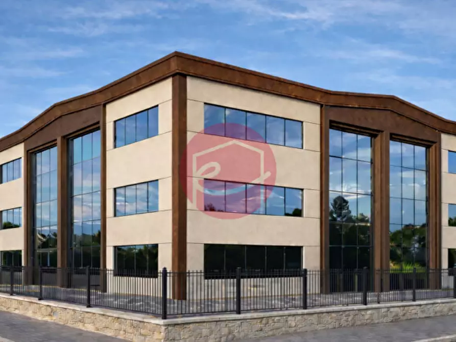 Immagine 2 di Capannone industriale in vendita  a Longiano