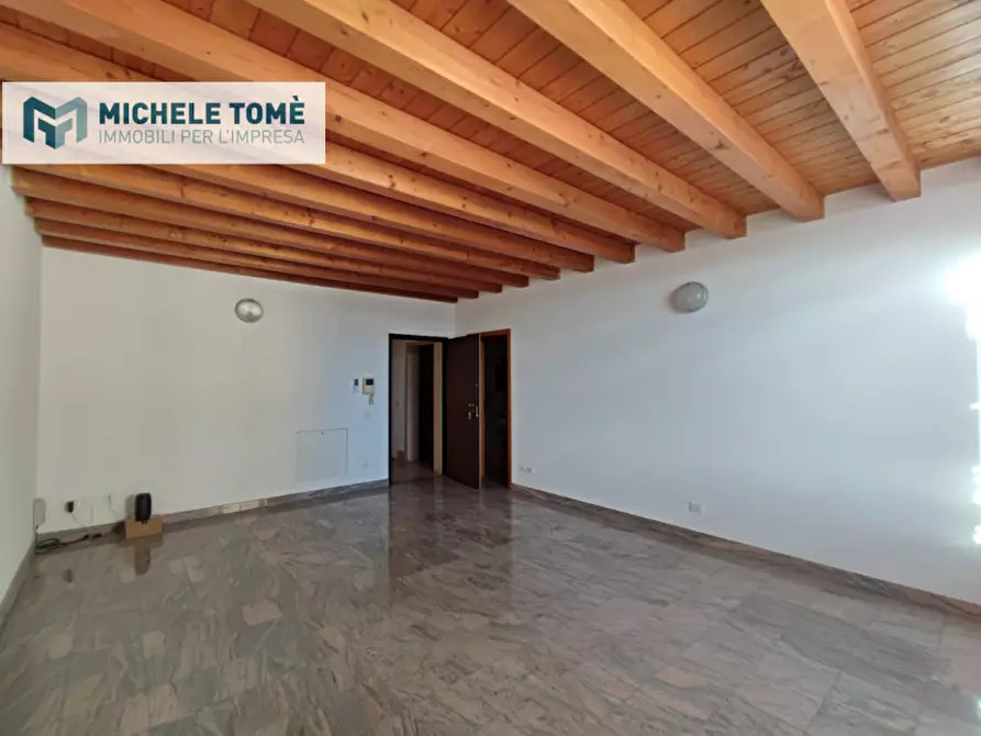 Immagine 2 di Ufficio in affitto  in via passo napoleone a Sant'ambrogio Di Valpolicella