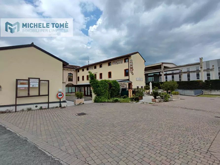 Immagine 8 di Ufficio in affitto  in via passo napoleone a Sant'ambrogio Di Valpolicella