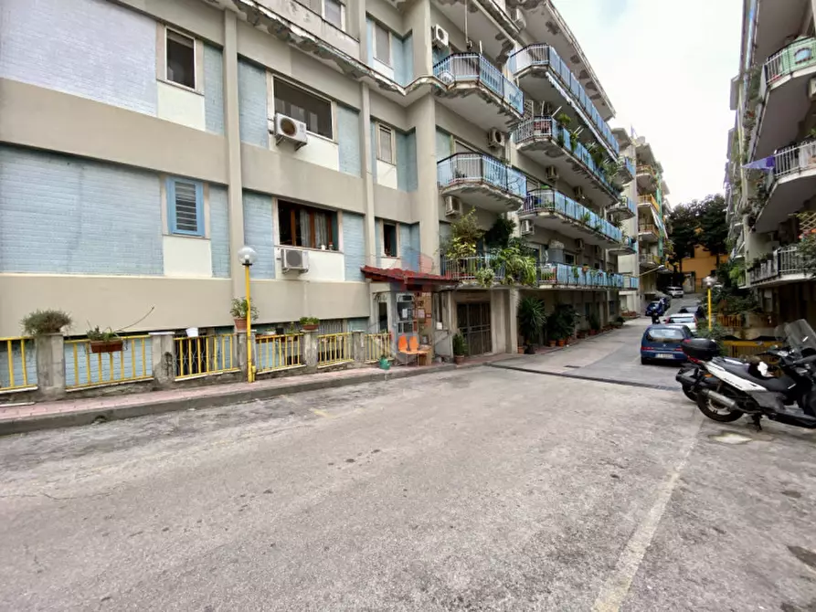 Immagine 1 di Appartamento in vendita  in ARENELLA (ad. Piazza Canneto) a Napoli