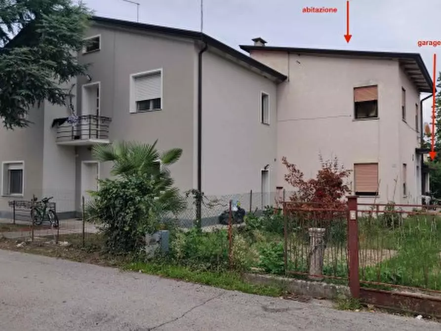 Immagine 1 di Appartamento in vendita  in Via Cansiglio, 3 a San Dona' Di Piave