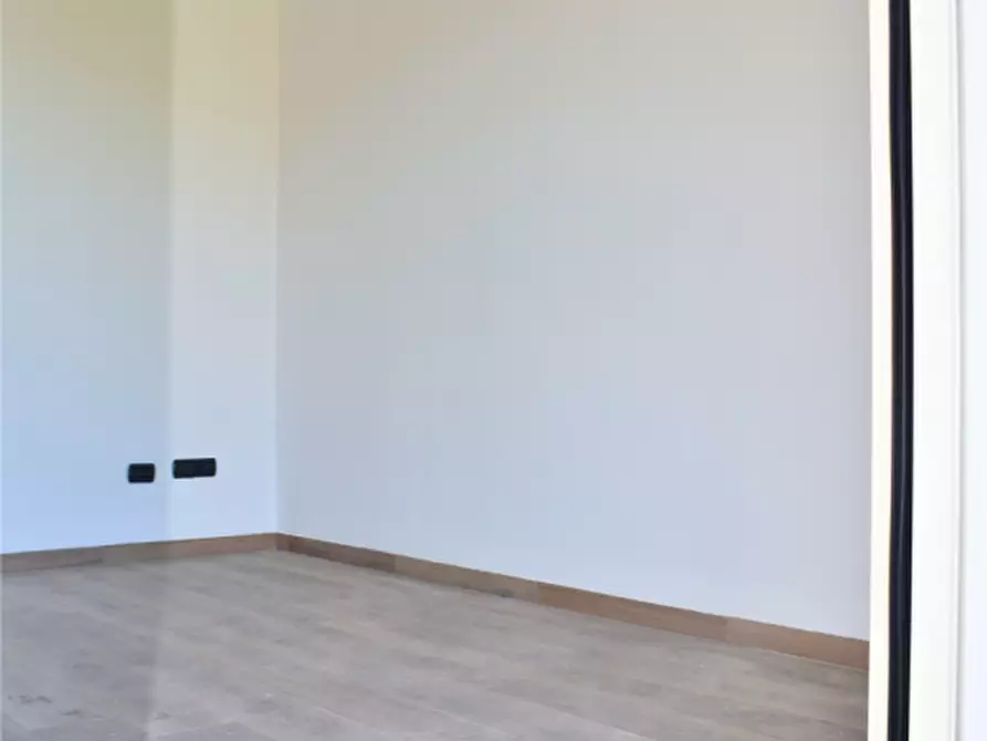 Immagine 25 di Villetta a schiera in vendita  in VIA AZZOLINI a Lesignano De' Bagni