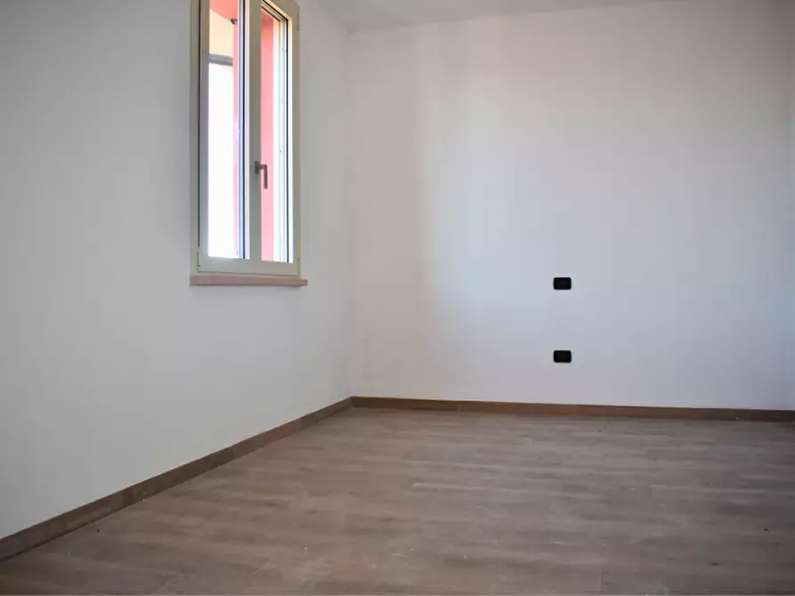 Immagine 28 di Villetta a schiera in vendita  in VIA AZZOLINI a Lesignano De' Bagni