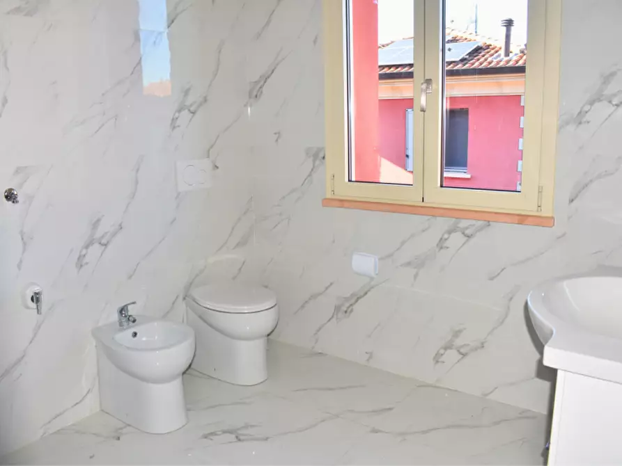 Immagine 29 di Villetta a schiera in vendita  in VIA AZZOLINI a Lesignano De' Bagni