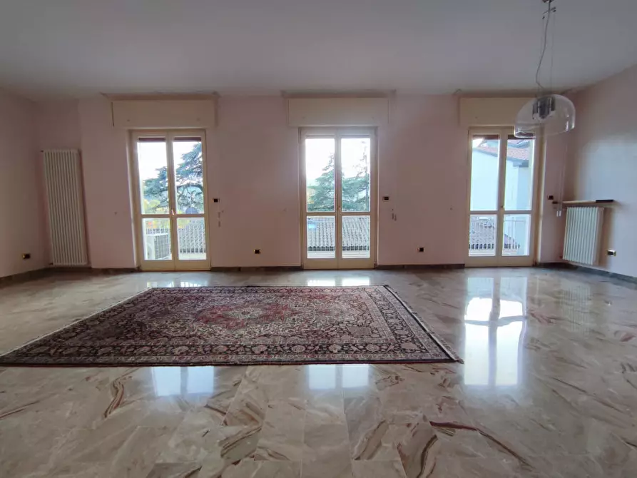 Immagine 1 di Appartamento in affitto  a Vicenza