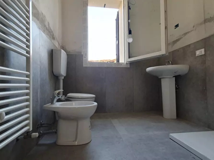 Immagine 5 di Villa in vendita  in VIA CHIAVICA a San Possidonio