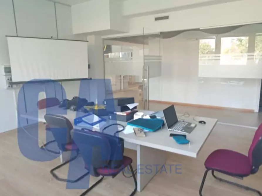 Immagine 5 di Ufficio in affitto  in VIA TONALE a Milano